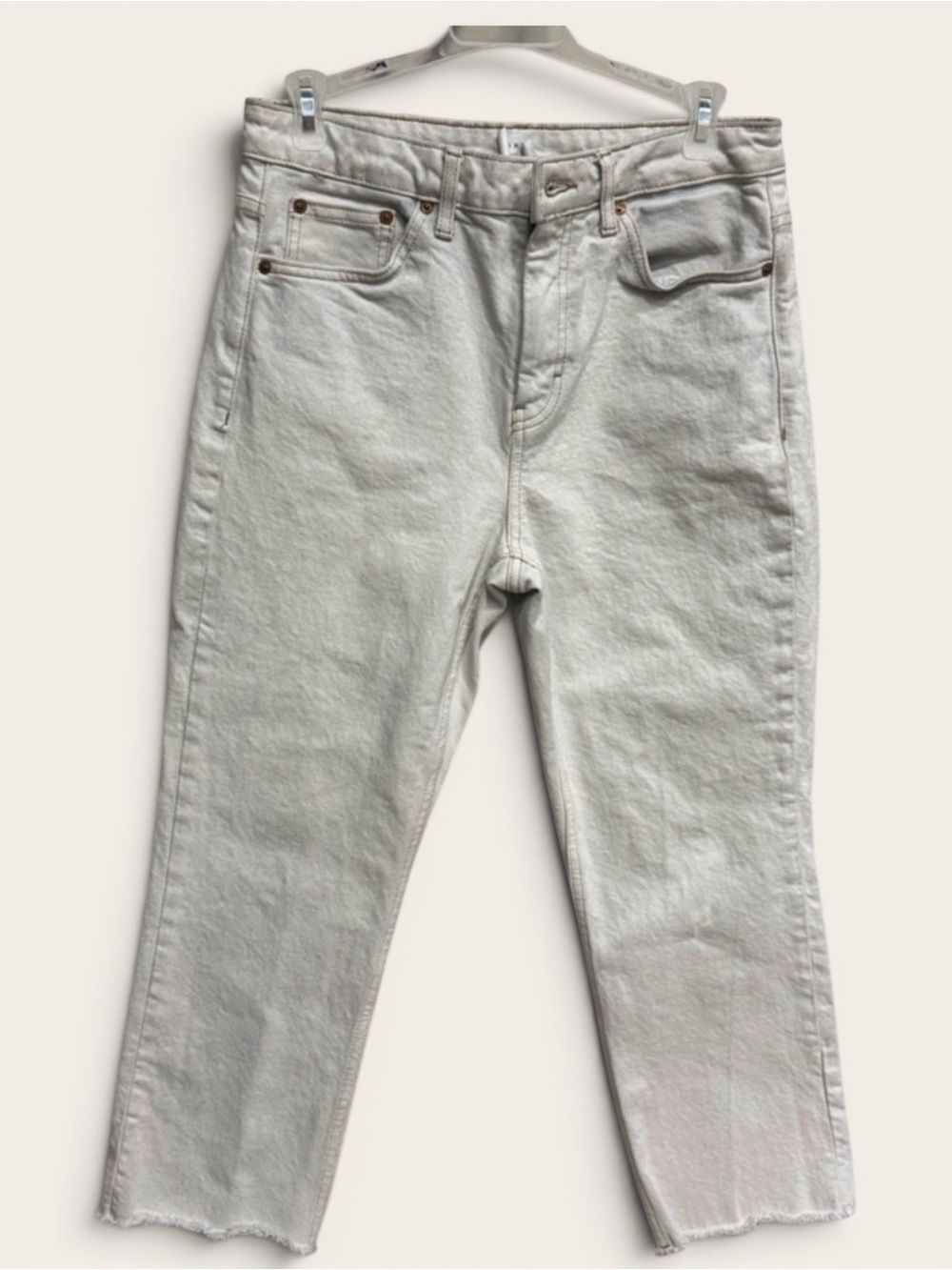 EUC Top Shop Light Blue High-Rise Jeans waist flat 14” inseam 24” rise 10”
